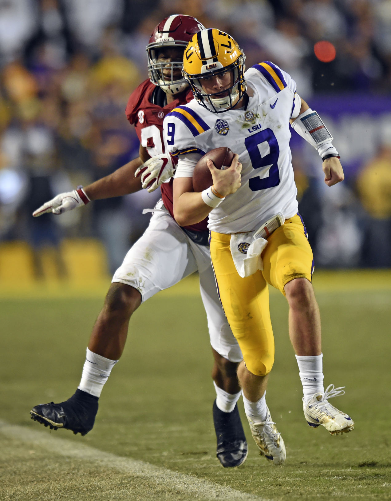 lsualabamafootball.110418_2203